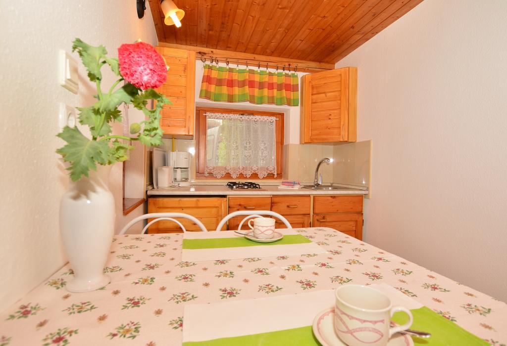 Viragoskert Apartman Хевіз Номер фото
