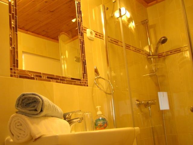 Viragoskert Apartman Хевіз Номер фото